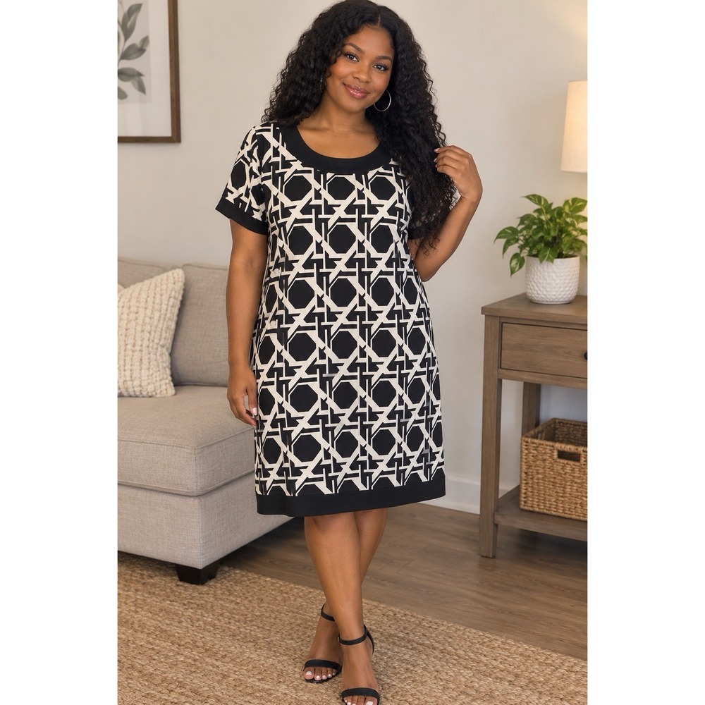 Ronni Nicole 14 Blk Wht Dress Geometric Short Sleeve Straight Silhouette 42x38
